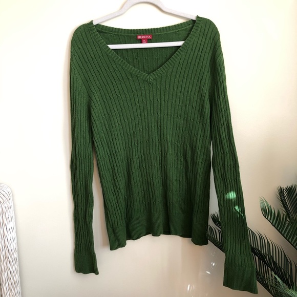 🦋 BOGO FREE 🦋 - Picture 2 of 5